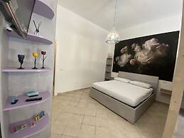 Open Space Sleeps 4 IN THE Country Area New-rif Bigo