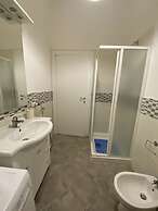 Open Space Sleeps 4 IN THE Country Area New-rif Bigo