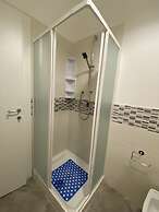 Open Space Sleeps 4 IN THE Country Area New-rif Bigo