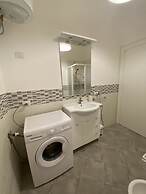 Open Space Sleeps 4 IN THE Country Area New-rif Bigo