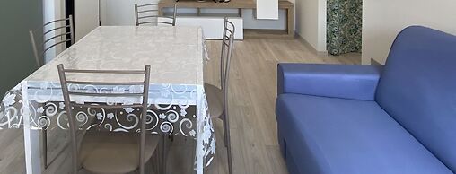 Two-room Apartment Sleeps 5 IN THE NEW Town Area-rif Lopa2