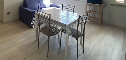 Two-room Apartment Sleeps 5 IN THE NEW Town Area-rif Lopa2