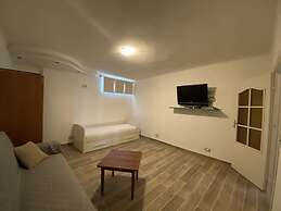 5 Beds With Garden and air Conditioning-rif Pagaps