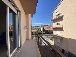 Two-room Apartment Sleeps 5 IN THE NEW Town Area-rif Lopa1