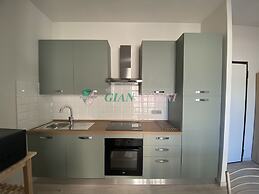 Two-room Apartment Sleeps 5 IN THE NEW Town Area-rif Lopa1