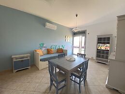 Two-room Apartment Sleeps 4 IN THE LA Piana Area-rif Mazze