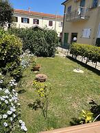 Three-room Apartment Sleeps 5 Coop Area-rif Giunto