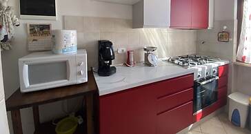 Villa Papini Seafront With 3 Apartments and Garden-rif Papi