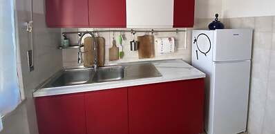 Villa Papini Seafront With 3 Apartments and Garden-rif Papi