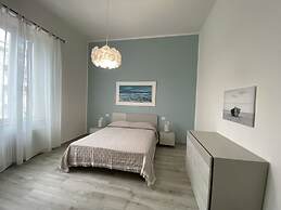 5 bed Places With Parking Space - Ross2s-rif Ross2s