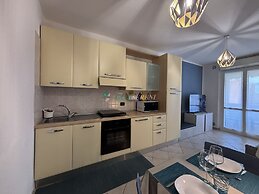 5 bed Places With Swimming Pool in the Area Coop-rif Stella Marina