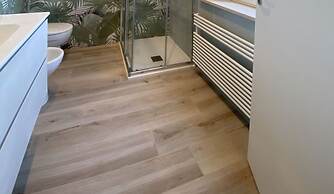 Seafront Building With Private Parking Space-rif Ross2m