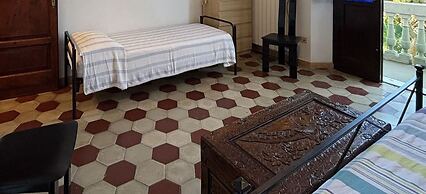 5 Beds in a Prestigious Villa-rif Leccio