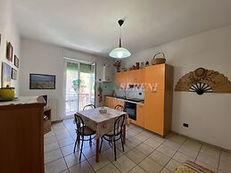 Central Area Close to the Beach-rif Franco