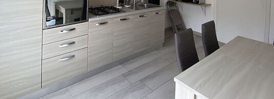 3 Room Apartment Sleeps 5 IN THE Acquaviva Area-rif Sera