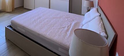 3 Room Apartment Sleeps 5 IN THE Acquaviva Area-rif Sera