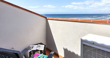 Three-room Apartment Sleeps 4 Shell Area-rif Pianosa