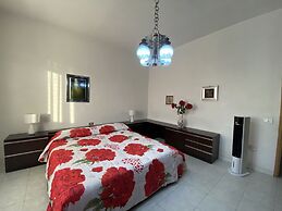 4 Beds in Acquaviva Area-rif Prate