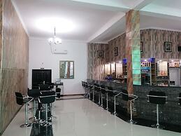 Royal Gibson Hotel Ltd