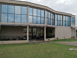 Royal Gibson Hotel Ltd