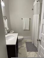 Walk to Duke Campus 1 Bedroom in Trinity Park