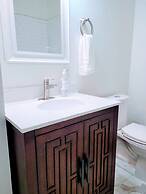 Walk to Duke Campus 1 Bedroom in Trinity Park