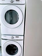 Walk to Duke Campus 1 Bedroom in Trinity Park