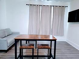 Walk to Duke Campus 1 Bedroom in Trinity Park