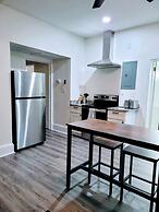 Walk to Duke Campus 1 Bedroom in Trinity Park