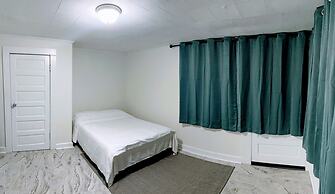 Walk to Duke Campus 3 Bedroom in Trinity Park