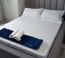 Rio East Tower - Azure Urban Resort