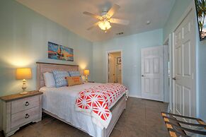 Chic 2BR Coastal Condo Shared Pool Near the Beach Envy the Adventure