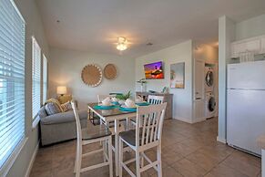 Chic 2BR Coastal Condo Shared Pool Near the Beach Envy the Adventure