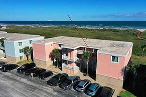 2 Condos in Beachfront Complex Pool Pickleball Bubbly Blew Seaside Ble