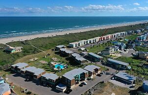 2 Condos in Beachfront Complex Pool Pickleball Bubbly Blew Seaside Ble