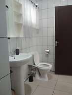 Roche Kerlan Apartments