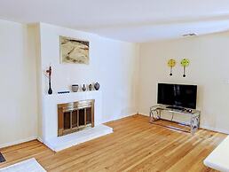 Convinient Location in Los Angeles