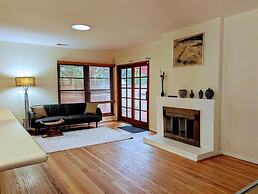 Convinient Location in Los Angeles