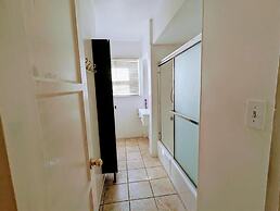 Convinient Location in Los Angeles