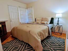 Convinient Location in Los Angeles