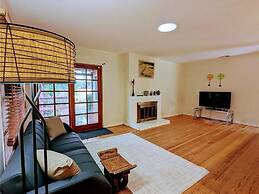 Convinient Location in Los Angeles