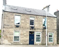 Allandale ApartHotel