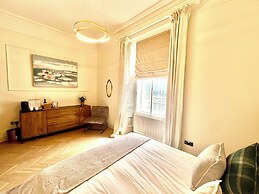Allandale ApartHotel