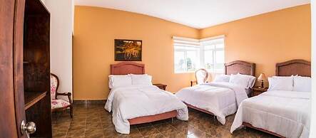 Casa Loma Hotel Boutique