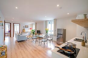 Wecozy Hanoi - Railway Side, The Old Quarter