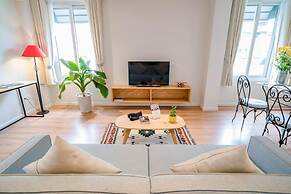 Wecozy Hanoi - Railway Side, The Old Quarter