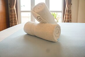 Wecozy Hanoi - Railway Side, The Old Quarter