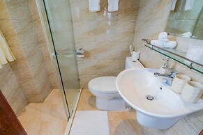 Wecozy Hanoi - Railway Side, The Old Quarter