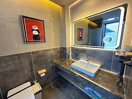 Shangzhi Qushe Resort Hotel