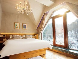 Shangzhi Qushe Resort Hotel